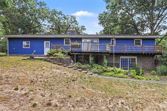 8374 W Q Avenue, Mattawan, MI 49071