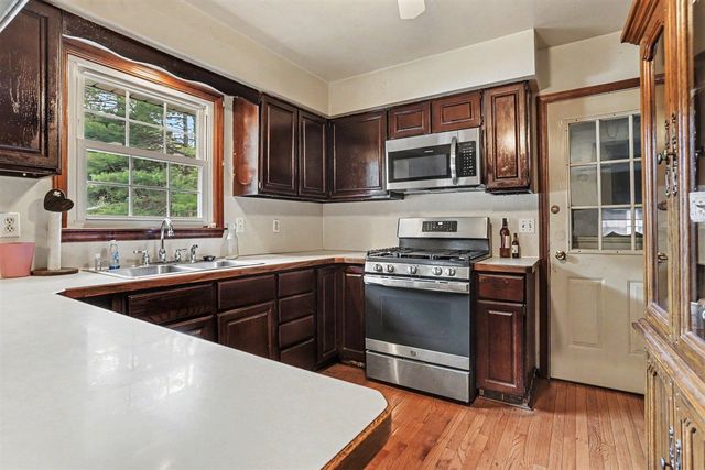 8374 W Q Avenue, Mattawan, MI 49071