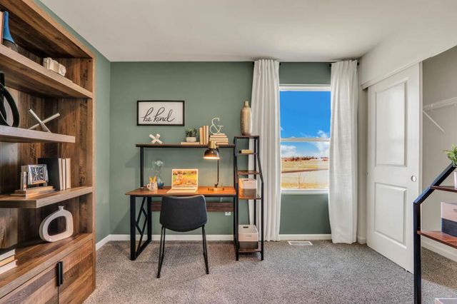 7123 Oakmont ROAD, Mount Pleasant, WI 53403