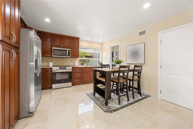 4962 E Glenview, Anaheim, CA 92807