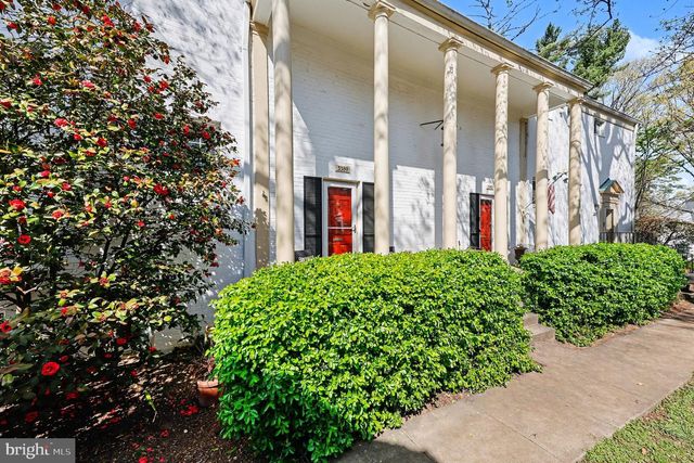 3380 GUNSTON RD, Alexandria, VA 22302