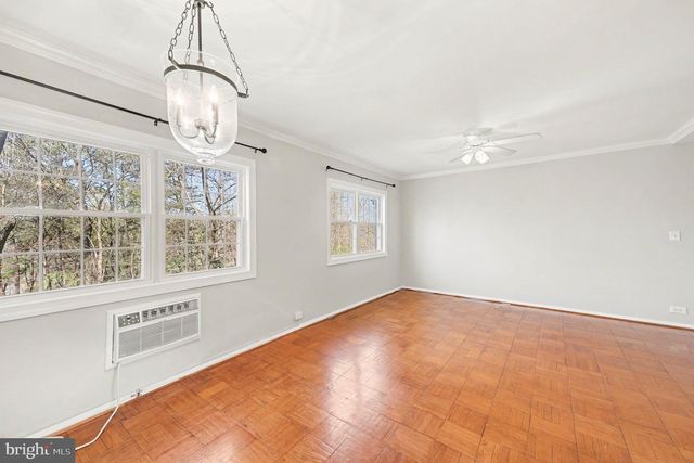 3380 GUNSTON RD, Alexandria, VA 22302