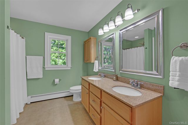 282 Derby Road, Middletown, NY 10940