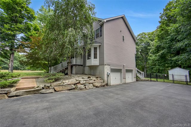 282 Derby Road, Middletown, NY 10940