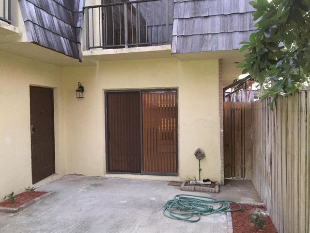 4641 CHERRY Road, West Palm Beach, FL 33417
