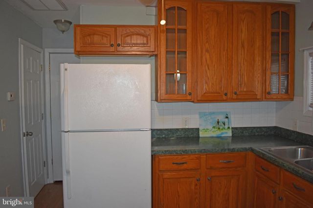 1029 RADIO RD, Little Egg Harbor Twp, NJ 08087