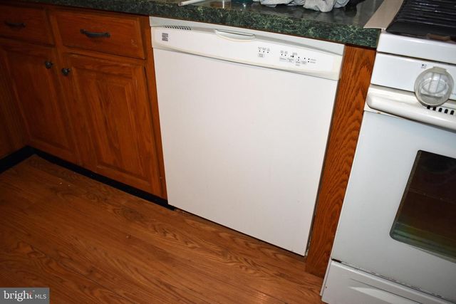 1029 RADIO RD, Little Egg Harbor Twp, NJ 08087