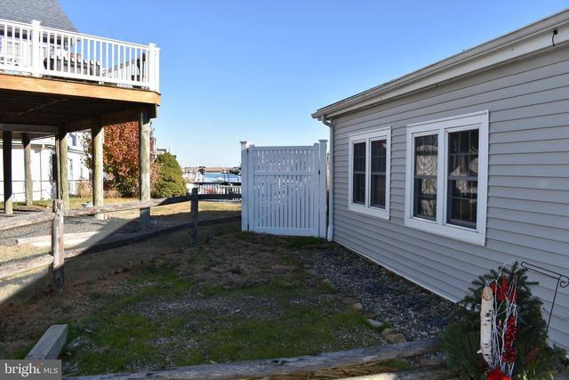 1029 RADIO RD, Little Egg Harbor Twp, NJ 08087