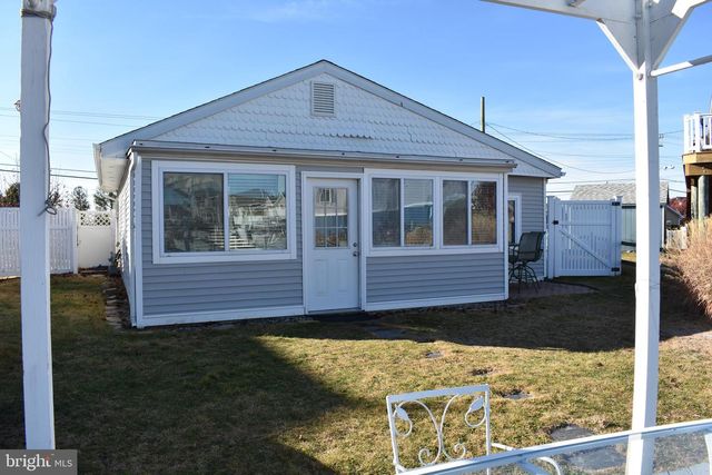 1029 RADIO RD, Little Egg Harbor Twp, NJ 08087