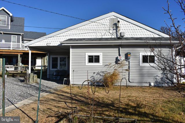 1029 RADIO RD, Little Egg Harbor Twp, NJ 08087