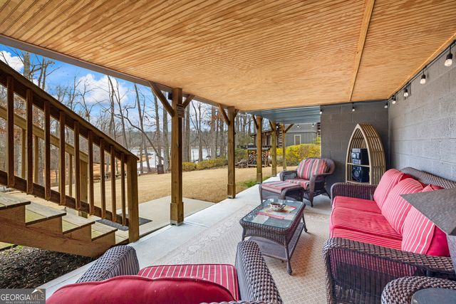 738 Normandy Trail, Lavonia, GA 30553