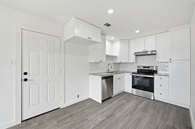 104 N Imperial Drive, Denison, TX 75020