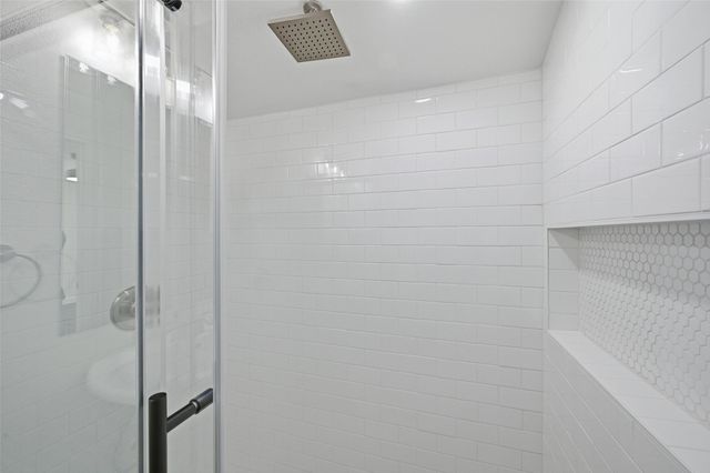 104 N Imperial Drive, Denison, TX 75020