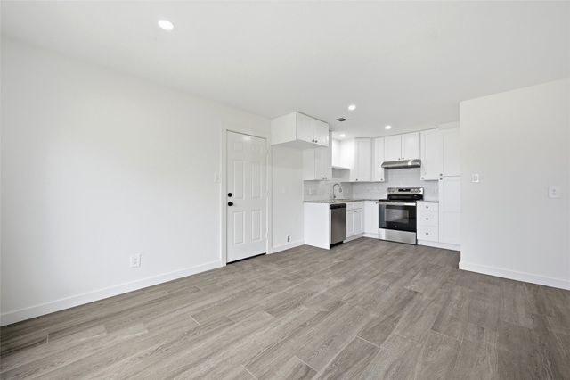 104 N Imperial Drive, Denison, TX 75020