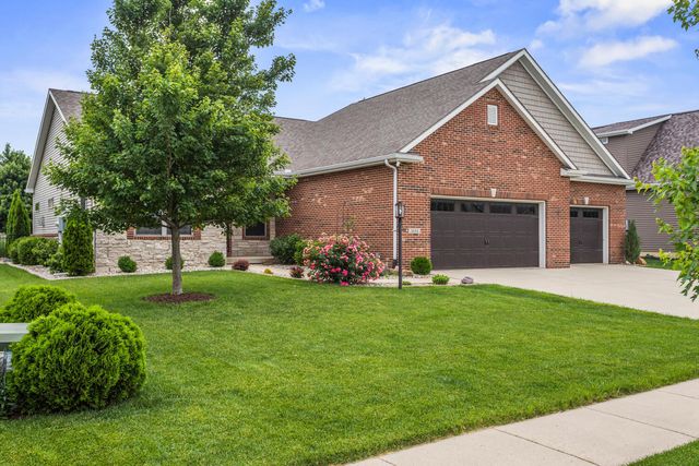 1604 Kassen Avenue, Mahomet, IL 61853