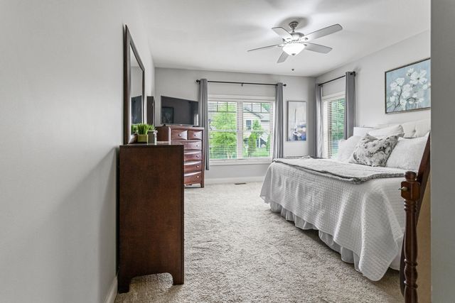 1604 Kassen Avenue, Mahomet, IL 61853