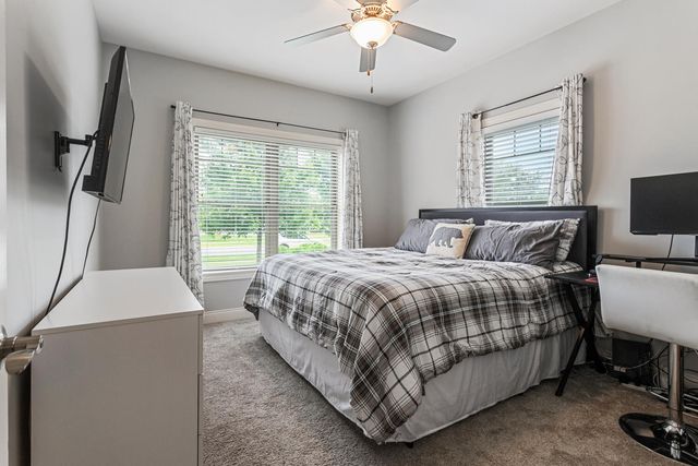 1604 Kassen Avenue, Mahomet, IL 61853