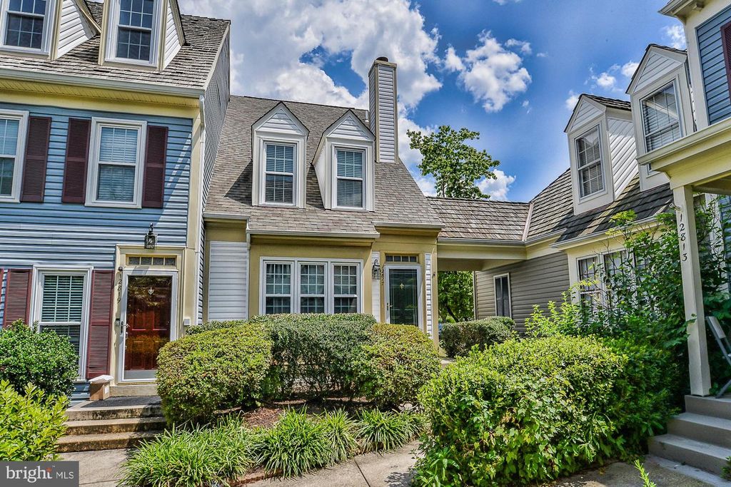 12817 MILL BROOK CT, Woodbridge, VA 22192