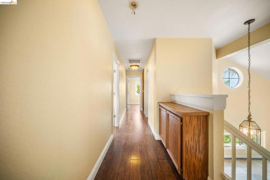 Image 29 of property listing at 2002 Montauk Ct, Discovery Bay, CA 94505