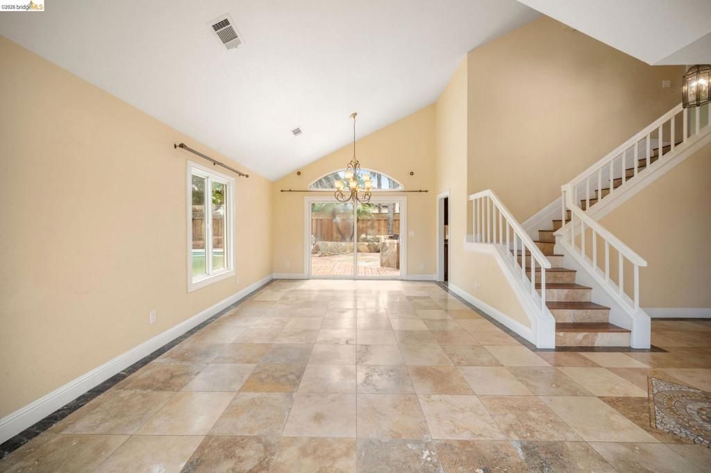 Image 4 of property listing at 2002 Montauk Ct, Discovery Bay, CA 94505