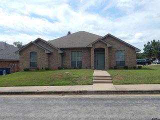 19482 Ruggles Ct, Flint, TX 75762