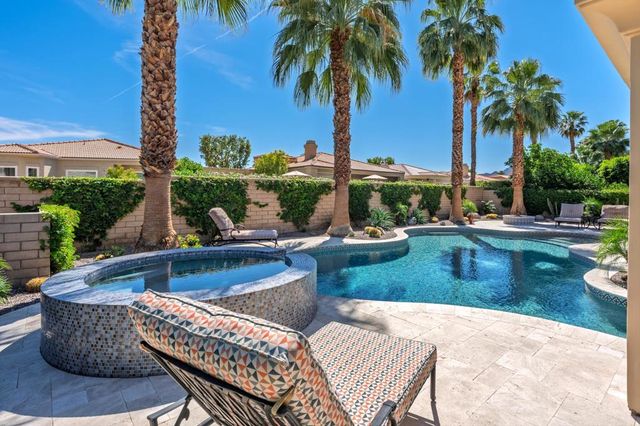 48224 Big Horn Drive, La Quinta, CA 92253