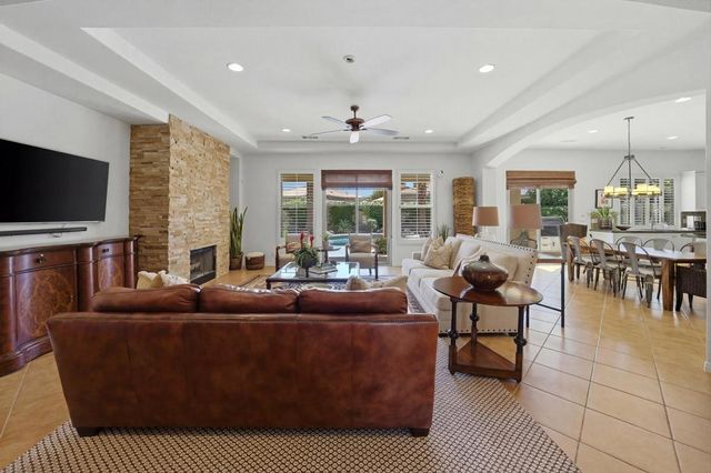 48224 Big Horn Drive, La Quinta, CA 92253