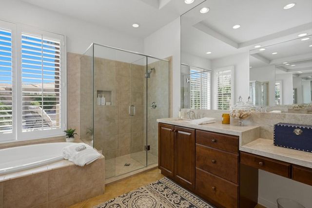 48224 Big Horn Drive, La Quinta, CA 92253