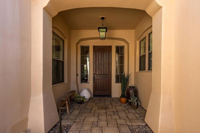 48224 Big Horn Drive, La Quinta, CA 92253