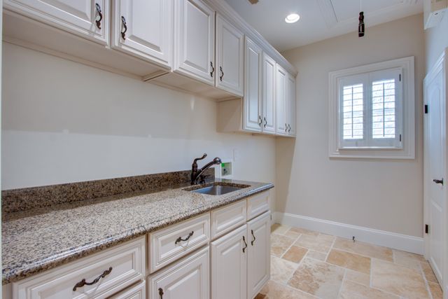 110 Stream Valley Blvd, Franklin, TN 37064