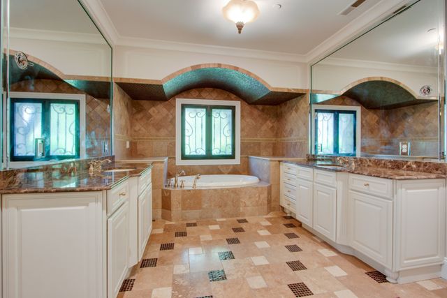 110 Stream Valley Blvd, Franklin, TN 37064