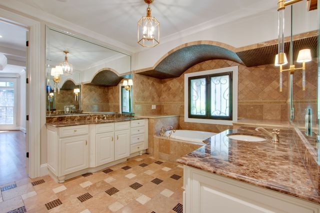 110 Stream Valley Blvd, Franklin, TN 37064