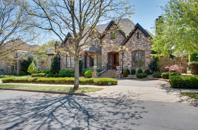 110 Stream Valley Blvd, Franklin, TN 37064