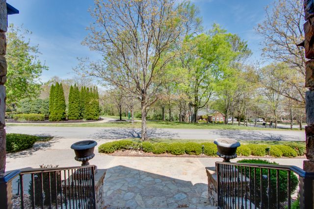 110 Stream Valley Blvd, Franklin, TN 37064