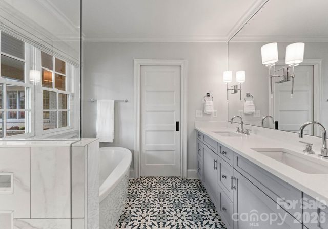 1843 Maryland Avenue, Charlotte, NC 28209