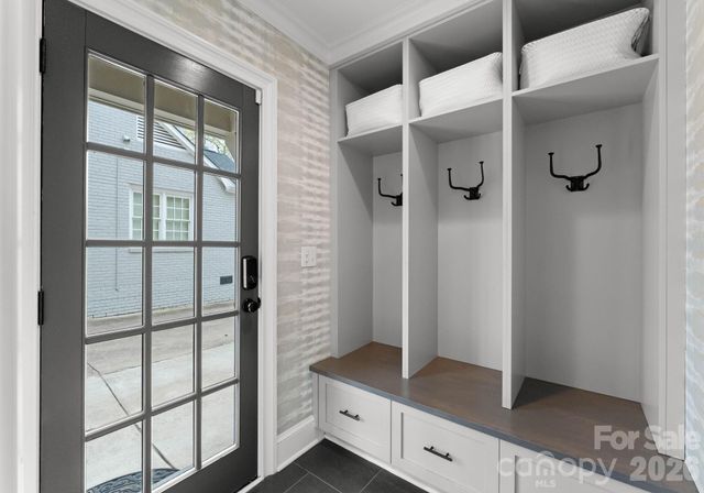 1843 Maryland Avenue, Charlotte, NC 28209