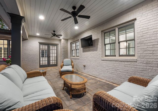 1843 Maryland Avenue, Charlotte, NC 28209