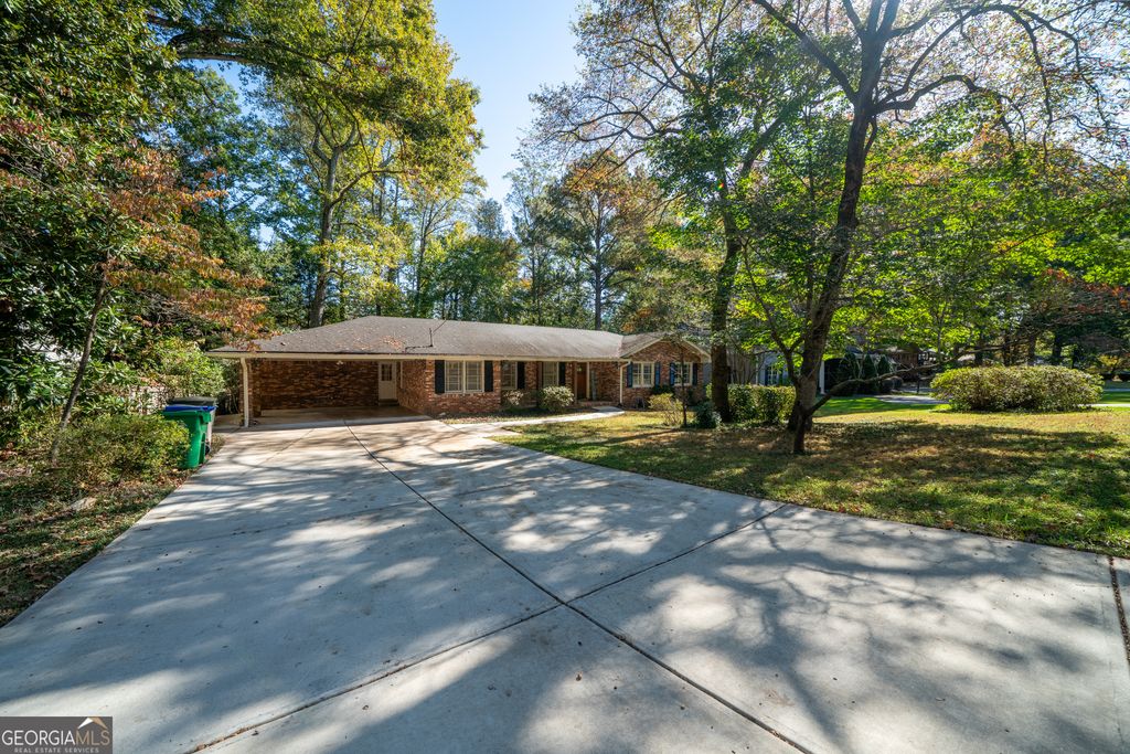 1501 Diamond Head Drive, Decatur, GA 30033