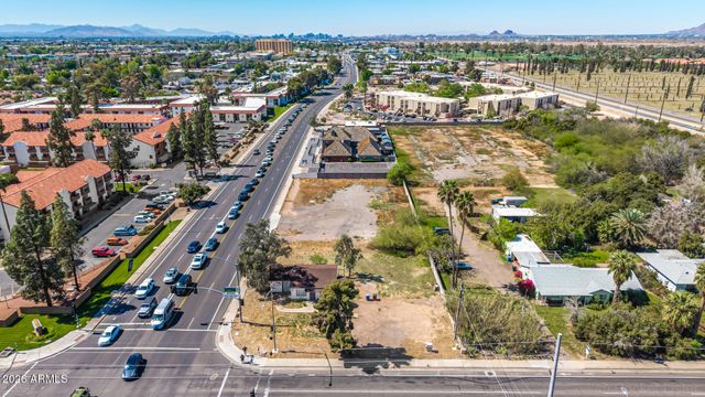 1106 N CENTER Street, Mesa, AZ 85201