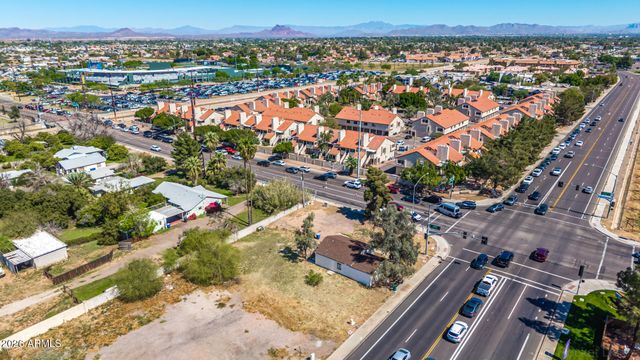 1106 N CENTER Street, Mesa, AZ 85201