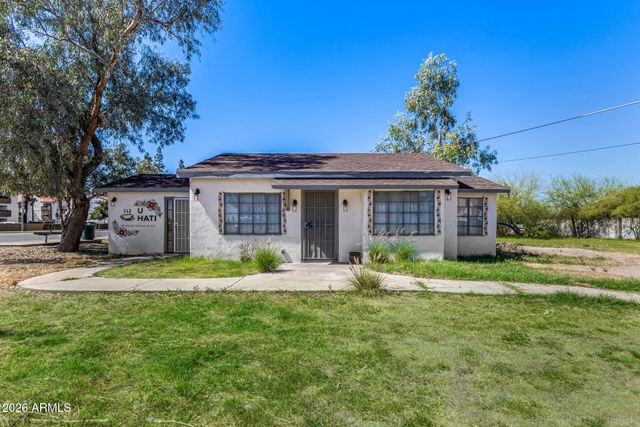 1106 N CENTER Street, Mesa, AZ 85201