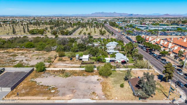 1106 N CENTER Street, Mesa, AZ 85201