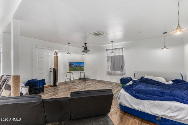 1106 N CENTER Street, Mesa, AZ 85201