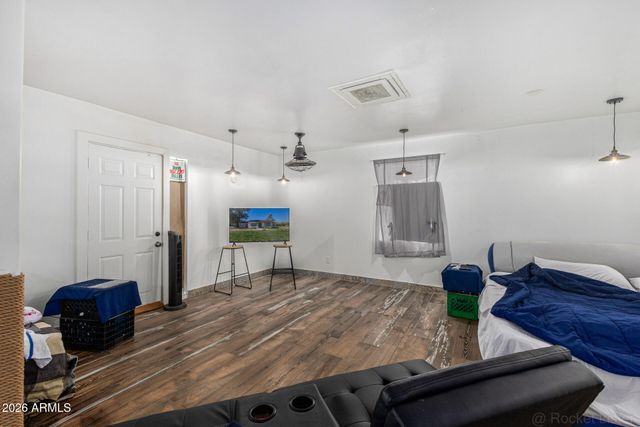 1106 N CENTER Street, Mesa, AZ 85201