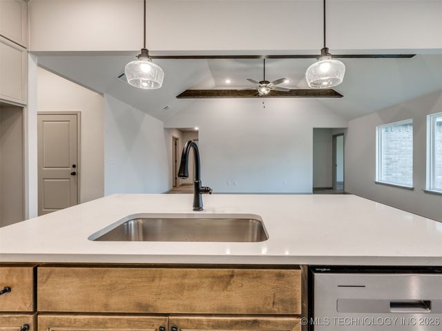 14757 S College Place, Bixby, OK 74008