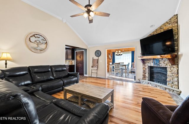 1373 Korey Blvd, Sevierville, TN 37876