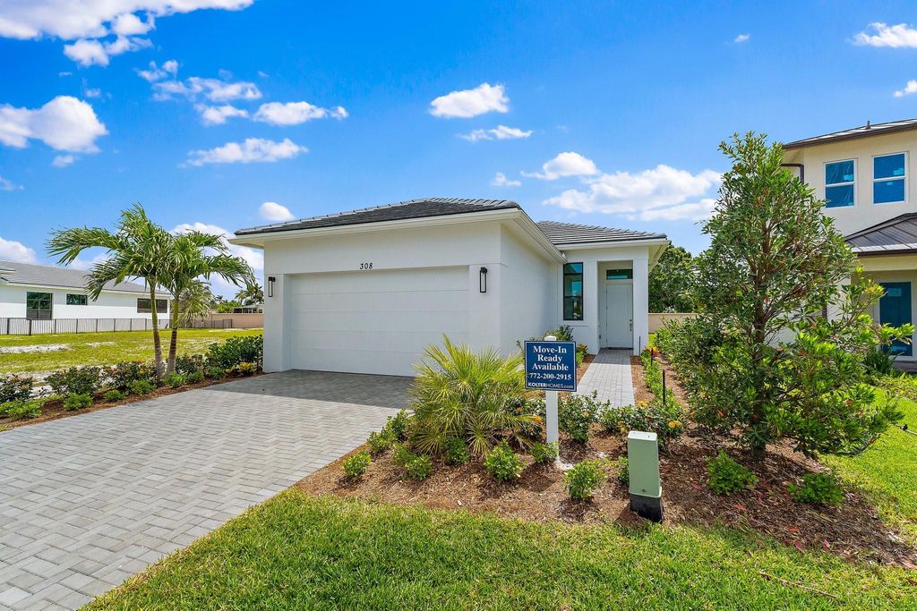 308 SE VIA SANGRO, Port St Lucie, FL 34952