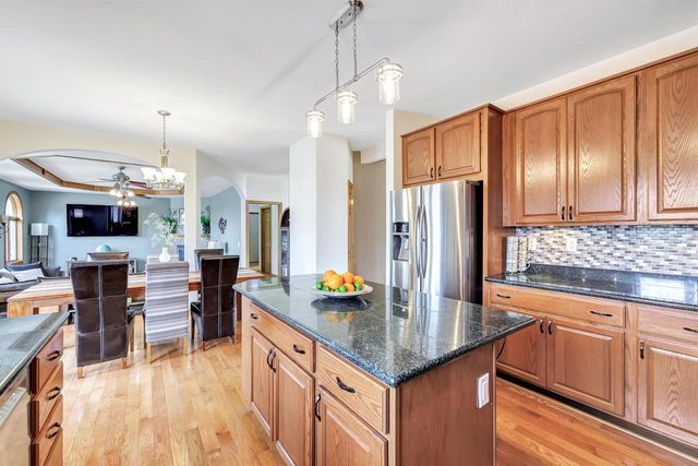 3414 SYNGENTIA WAY, Neenah, WI 54956