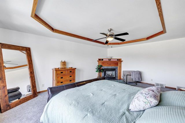 3414 SYNGENTIA WAY, Neenah, WI 54956