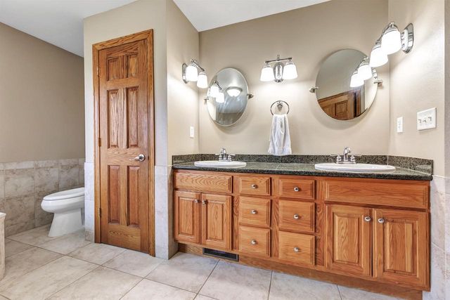 3414 SYNGENTIA WAY, Neenah, WI 54956